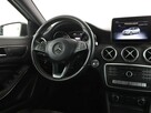 Mercedes A 220 4x4 automat full LED półskóra, czujniki parkowania - 16