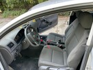 Sprzedam Volkswagena Golfa V, OC wazne do 10.11.2025 - 8
