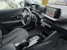 Peugeot 208 - 11