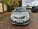 AVENSIS 1,6 benzyna 132 KM, serwis, - 2