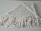 Chusta biała z frędzlami i srebrną nitką, do sprzedania - 2