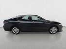 Toyota Camry - 8