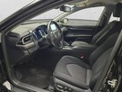Toyota Camry - 11