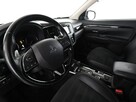 Mitsubishi Outlander 2.0 4WD Diamant Edition+ Navi Tempomat Grzane Fotele Alcantara Kamera - 14