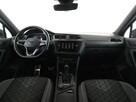 Volkswagen Tiguan FV23% lift 4x4 DSG full LED virtual cocpit klima auto navi kamery - 15