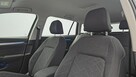Volkswagen Golf VIII 2.0 TDI Life ! Z Polskiego Salonu ! Faktura VAT ! - 11