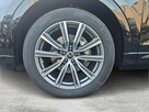 Audi Q8 Wentylacja_S line_MatrixLED_HeadUp_Kamera360_PilotBramy_Panorama_Hak_ - 16