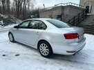 Volkswagen Jetta - 10