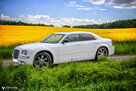Auto do ślubu chrysler biały limuzyna - 2