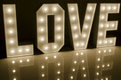 Świetlne litery LOVE z żarówkami LED 120 PRODUCENT - 2