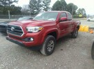 Toyota Tacoma 2017, 3.5L, porysowany lakier - 3