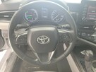 Toyota Camry 2021 Hybrid SE - 8