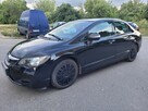 Honda Civic 1.8 Executive 2009 · 221 000 km · 1 799 cm3 - 3
