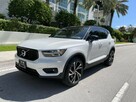 2022 Volvo XC40 T5 R-Design - 1