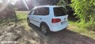 Volkswagen Touran 2.0 TDI DPF DSG Cross - 4