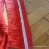 sweter cienki czerwony z delikatnie dzianym prostym wzorem - 7