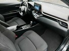 Toyota C-HR 1.8 hybrid style  climatronic kamera grzane fotele nowe opony - 11