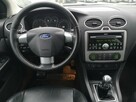 Ford Focus 2.0 16v 145KM Klimatr Xenony Skóra Alu 17 Sensory Halogeny Isofix - 14