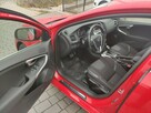 Volvo V40 - 16