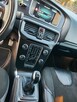 Volvo V40 2.0T2 navi FULL LED R-DESIGN chromy - 14