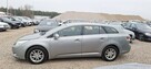 Toyota Avensis Climatronic  navi camera cofania - 4