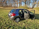 Sprzedam sprawny samochód z automatyczną skrzynią biegów i d - 5