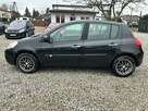 Renault Clio - 8