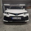 Camry 2,5 Hybrid EXECUTIVE 33tys km przebiegu JAK NOWE - 2