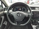 Volkswagen Passat - 13