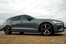 Volvo V60 R DESIGN acc FUL LED skóra nawi ALUSY el.klapa hak NOWY MODEL - 4
