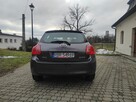 Toyota Auris 1.4b 2009 - 7