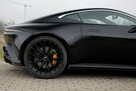 Aston Martin Vantage - 8