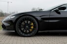 Aston Martin Vantage - 11