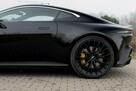 Aston Martin Vantage - 12