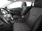 Hyundai i30 1.6 CRDi Blue Klimatronik Nawigacja Tempomat Grzane Fotele Kamera PDC - 13