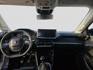 Peugeot 208 - 12