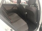 Toyota Avensis Salon Polska 2018 - 11
