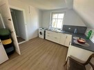 Zakrzów ,1 piętro w willi 1 pok, osobno kuchnia - 10