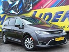 Chrysler Pacifica 3.6 V6, 2,5 roku w kraju, Bezwypadkowy - 1
