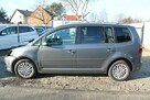 Volkswagen Touran - 8