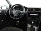 Volkswagen Golf automat 150KM R-Line PDC climatronic ACC navi grzane fotele - 16