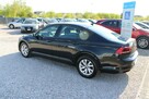 Volkswagen Passat ESSENCE  LED F-vat Salon Polska Gwarancja - 9