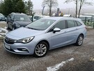 Astra Sports Tourer Bezwypadkowa , mały przebieg - 2