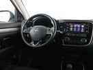 Mitsubishi Outlander automat tempomat grzane fotele kamera klima-auto. - 16
