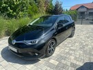 Toyota Auris Hybryda niski przebieg oryginalny lakier !!! - 1