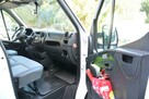 Renault Master L2H2 7 osobowy brygadówka średniak pełna opcja servis regały - 7