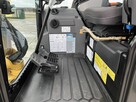FABRYCZNIE NOWA MINIKOPARKA CATERPILLAR 302.7 CR. - 12
