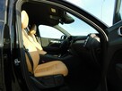 Volvo XC 40 z Gwarancją Bezwypadkowy Beżowa Skóra - 11
