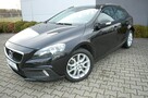 Volvo V40 Cross Country - 16