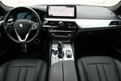 BMW 518 Salon PL FV23% Skóra Nawigacja LED Ambient Serwis ASO Gwarancja - 10